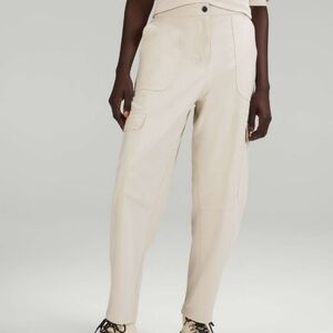 Lululemon Utilitech Cargo Pants 28